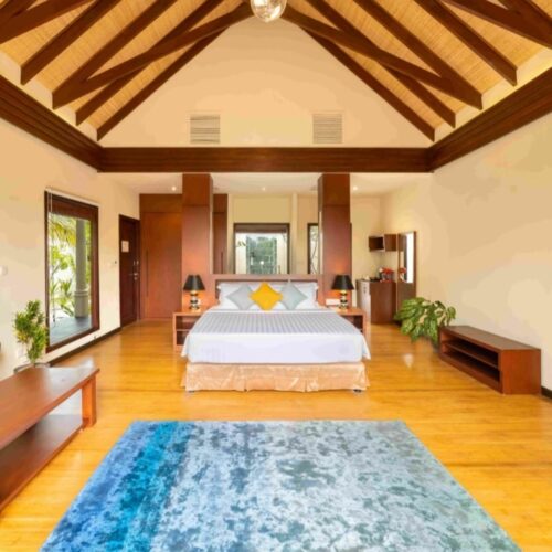 Ac Suits Loft Room
